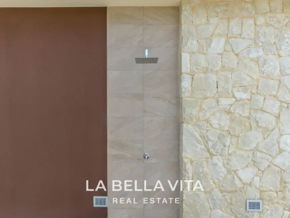 New Build single storey Villas with Private Pools and solarium for sale in Ciudad Quesada, Alicante