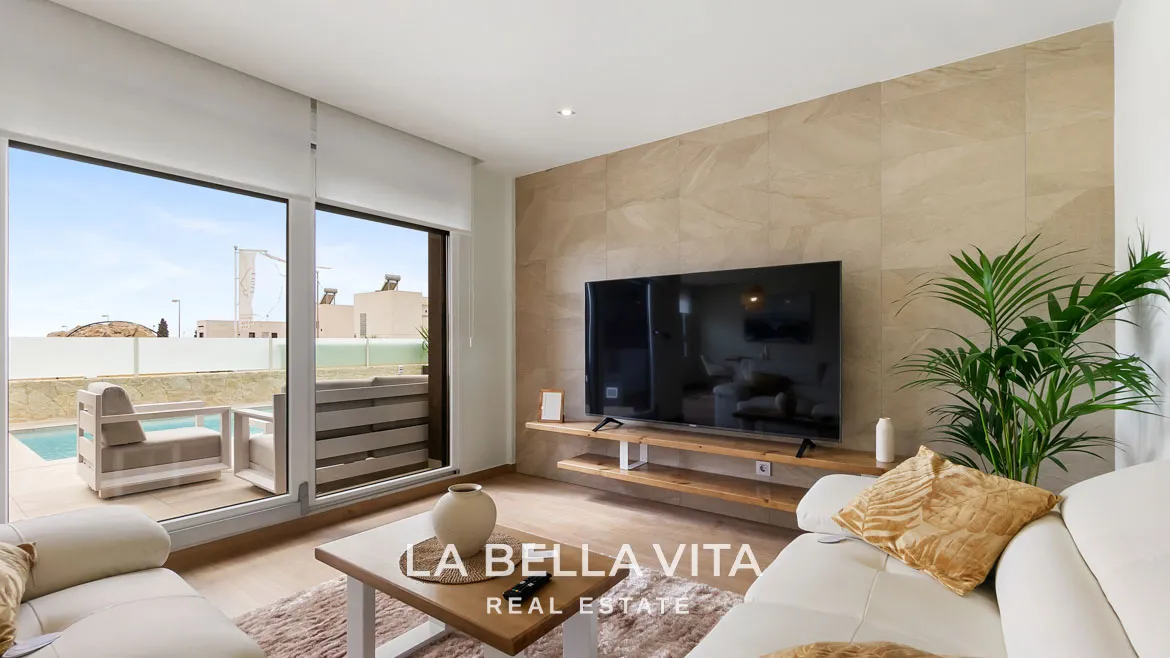 New Build single storey Villas with Private Pools and solarium for sale in Ciudad Quesada, Alicante