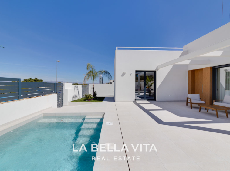 New Build Mediterranean Properties with private pool and basement for sale in Ciudad Quesada, Rojales