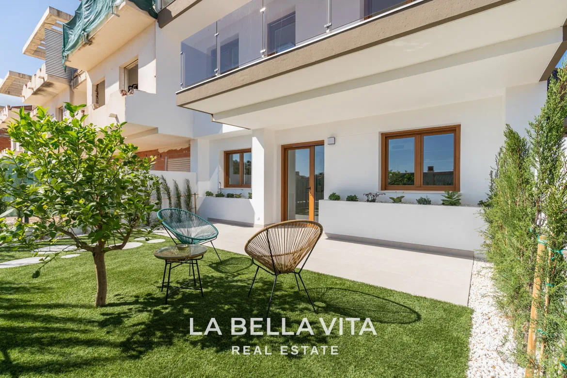 Brand-new Modern Properties with Sea Views for Sale in La Nucia, Alicante