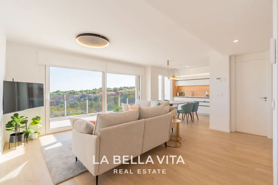 Brand-new Modern Properties with Sea Views for Sale in La Nucia, Alicante