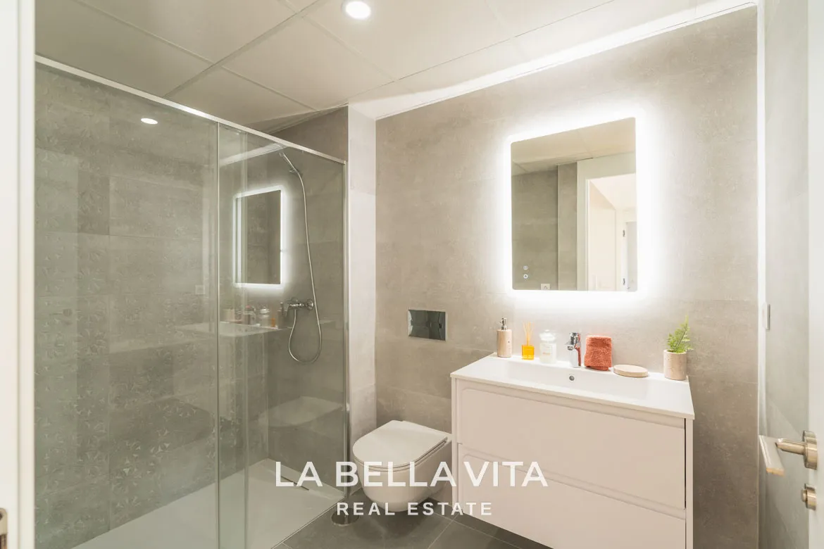 Brand-new Modern Properties with Sea Views for Sale in La Nucia, Alicante