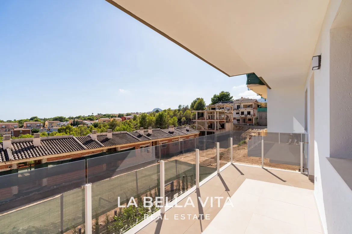 Brand-new Modern Properties with Sea Views for Sale in La Nucia, Alicante