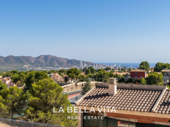 Brand-new Modern Properties with Sea Views for Sale in La Nucia, Alicante