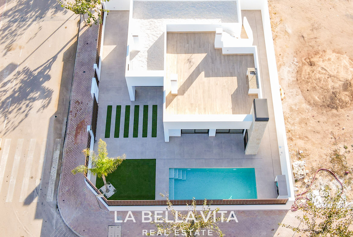 New Build Luxury Villas on One Level for Sale in San Pedro del Pinatar, Murcia