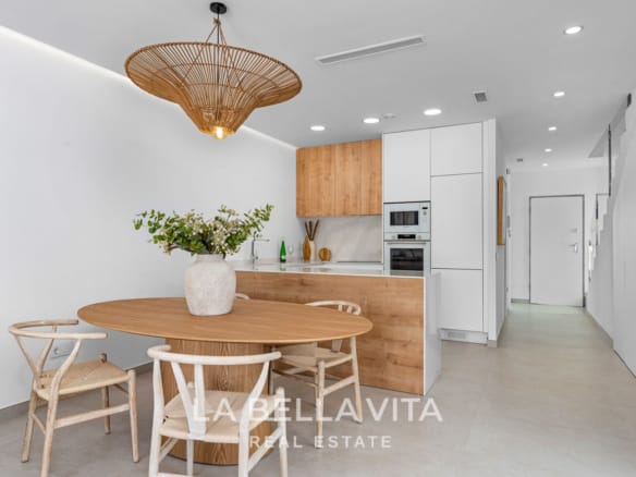 New Build Modern Mediterranean-Style Villa for sale in Mil Palmeras, Alicante