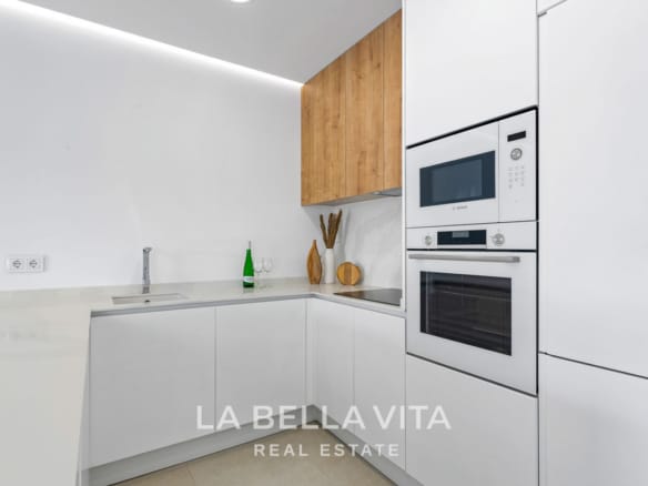 New Build Modern Mediterranean-Style Villa for sale in Mil Palmeras, Alicante