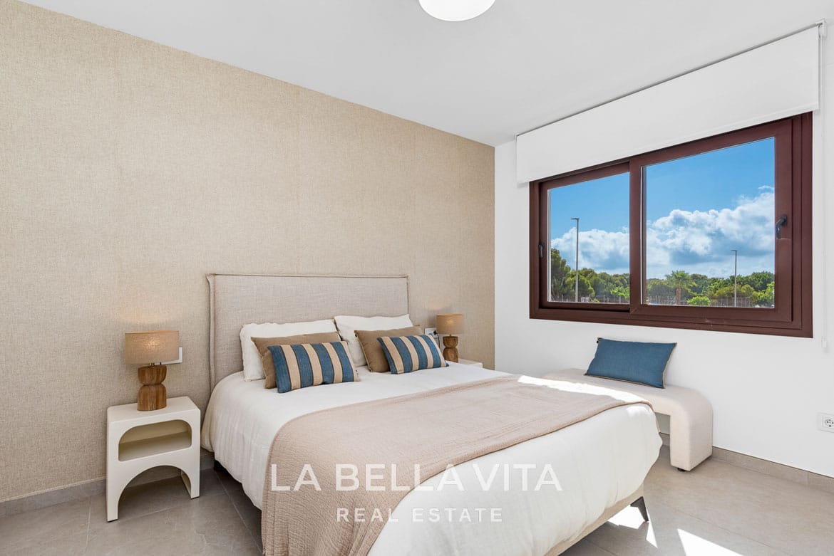 New Build Modern Mediterranean-Style Villa for sale in Mil Palmeras, Alicante