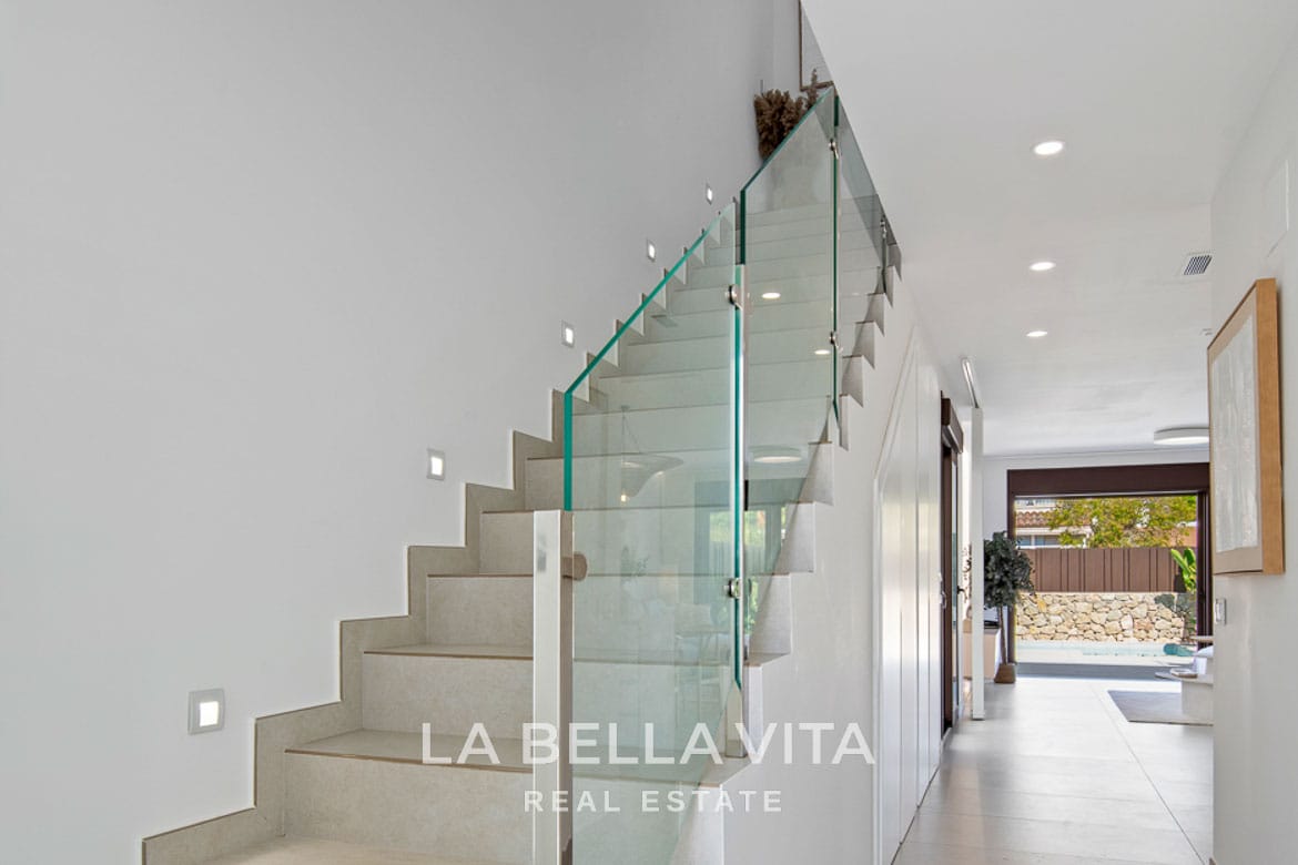 New Build Modern Mediterranean-Style Villa for sale in Mil Palmeras, Alicante