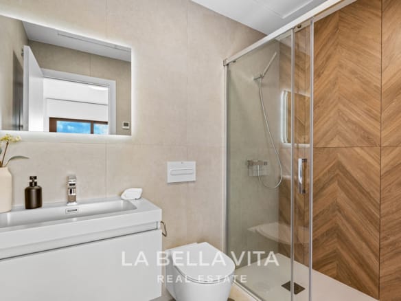 New Build Modern Mediterranean-Style Villa for sale in Mil Palmeras, Alicante