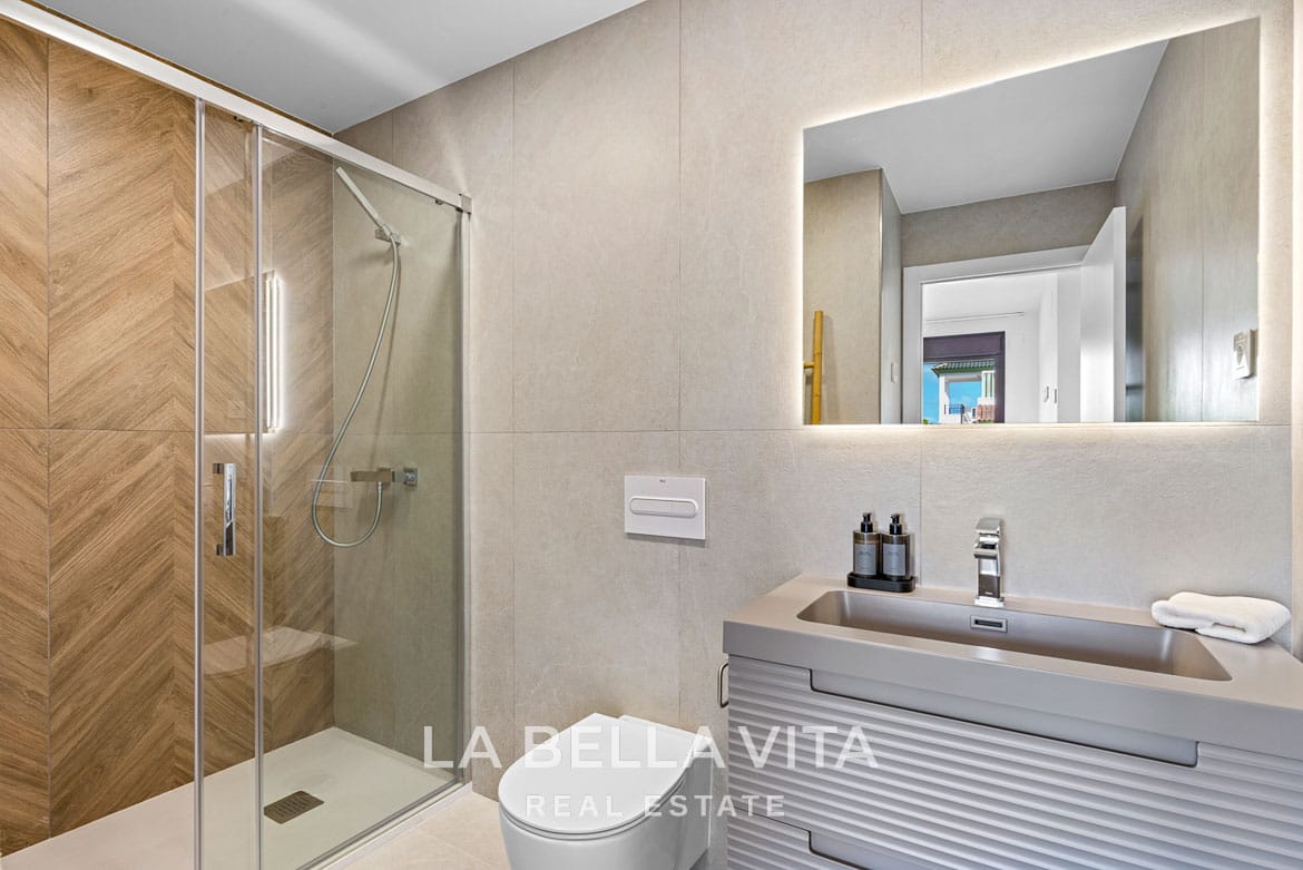 New Build Modern Mediterranean-Style Villa for sale in Mil Palmeras, Alicante