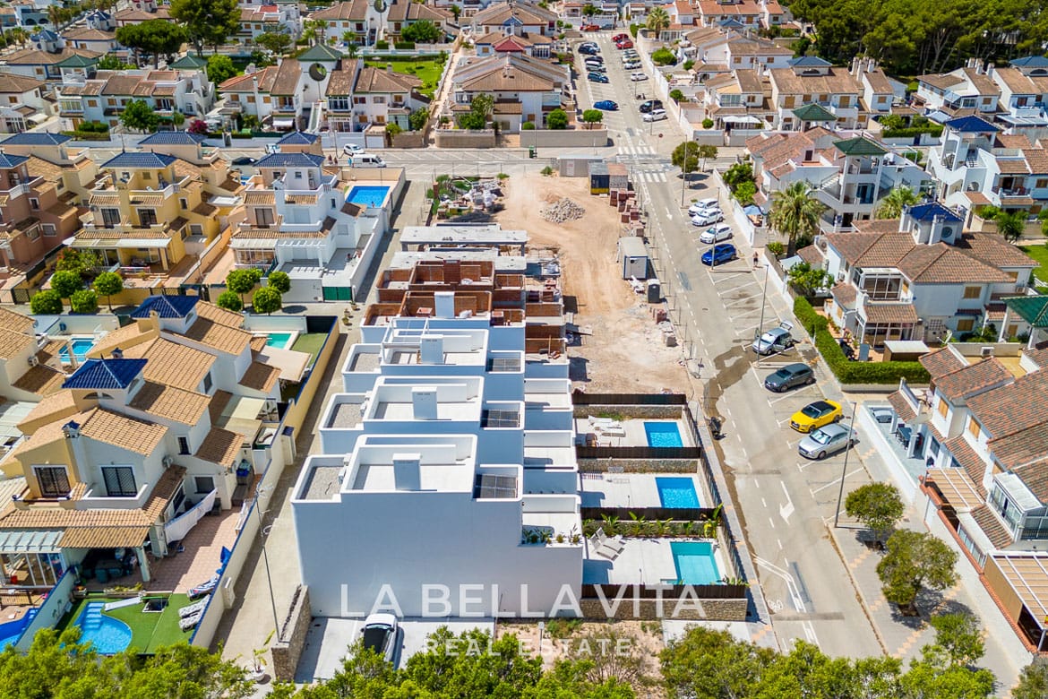 New Build Modern Mediterranean-Style Villa for sale in Mil Palmeras, Alicante