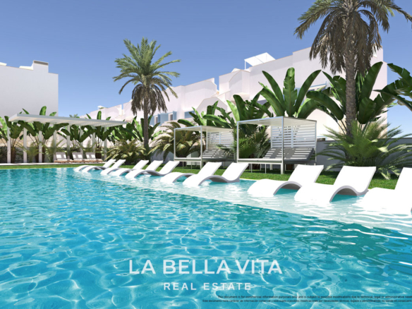 New Build top floor Apartments with solarium for sale by the beach in Torre de la Horadada, Alicante, Spain