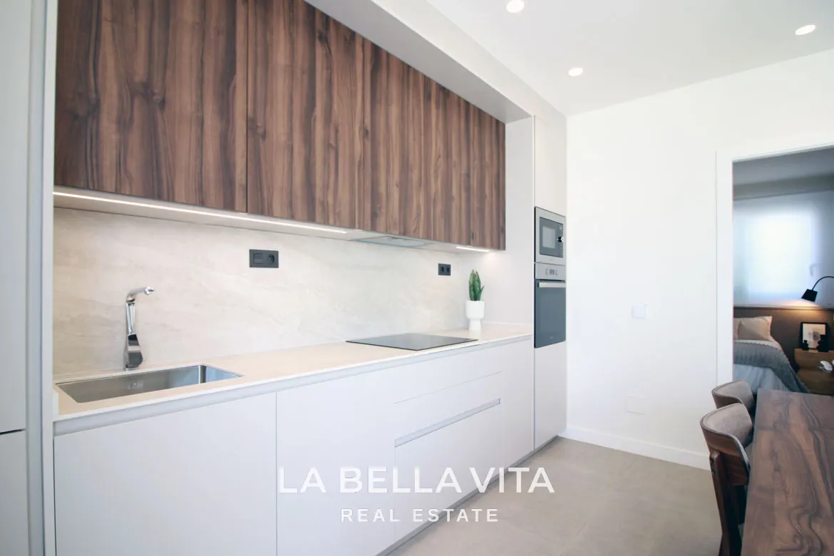 New Build top floor Apartments with solarium for sale by the beach in Torre de la Horadada, Alicante, Spain