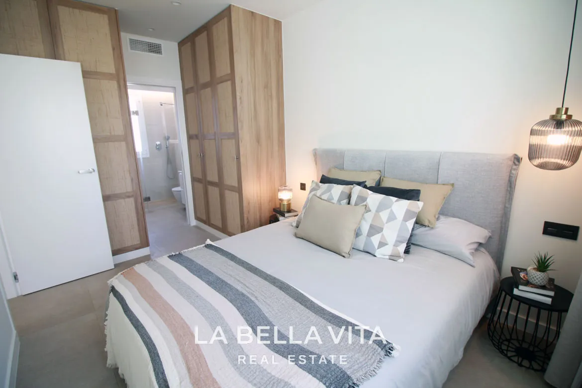 New Build top floor Apartments with solarium for sale by the beach in Torre de la Horadada, Alicante, Spain
