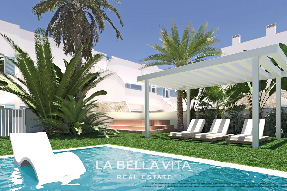 New Build top floor Apartments with solarium for sale by the beach in Torre de la Horadada, Alicante, Spain