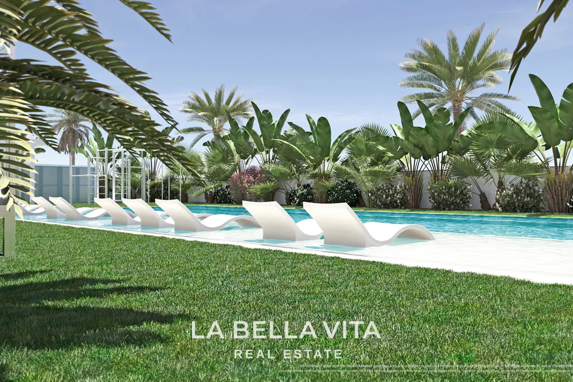 New Build top floor Apartments with solarium for sale by the beach in Torre de la Horadada, Alicante, Spain