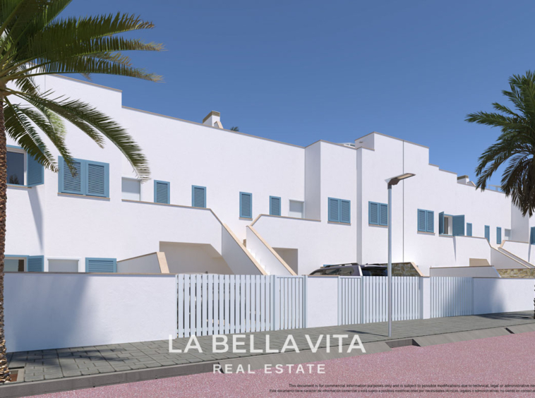 New Build top floor Apartments with solarium for sale by the beach in Torre de la Horadada, Alicante, Spain