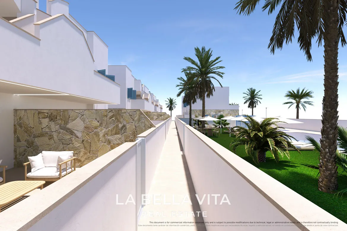 New Build top floor Apartments with solarium for sale by the beach in Torre de la Horadada