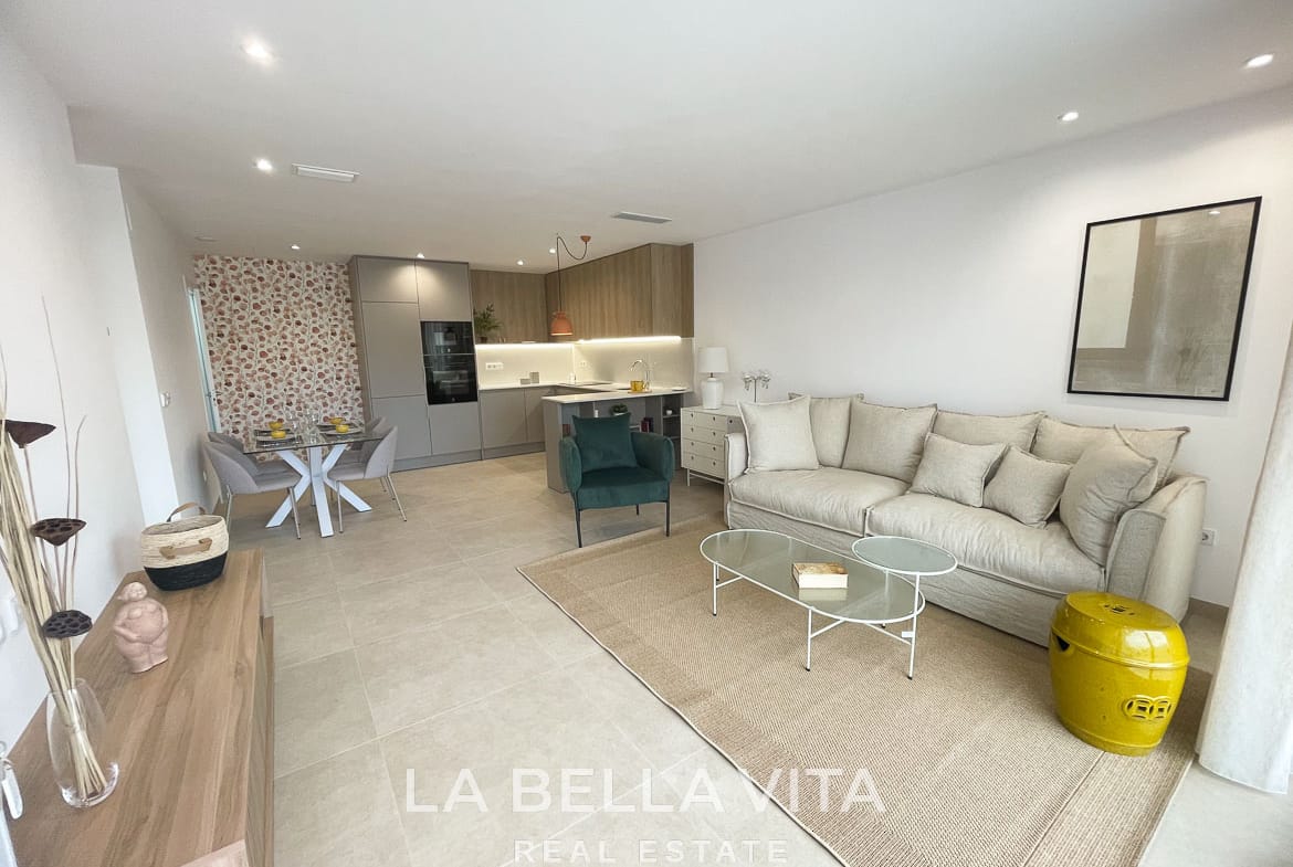 New Build Townhouses in San Pedro del Pinatar with Private Pool and Basement