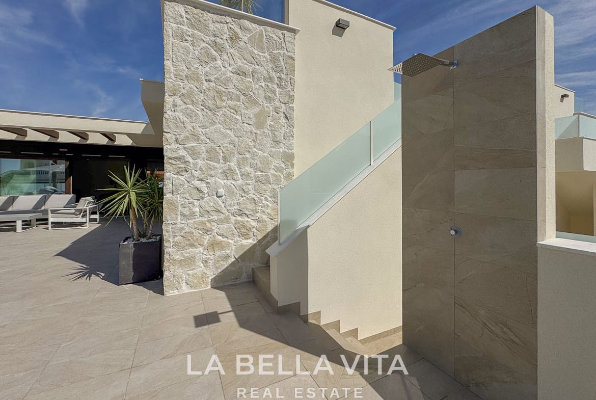 New Build Villas with Private Pools and Basements for sale in Ciudad Quesada, Alicante