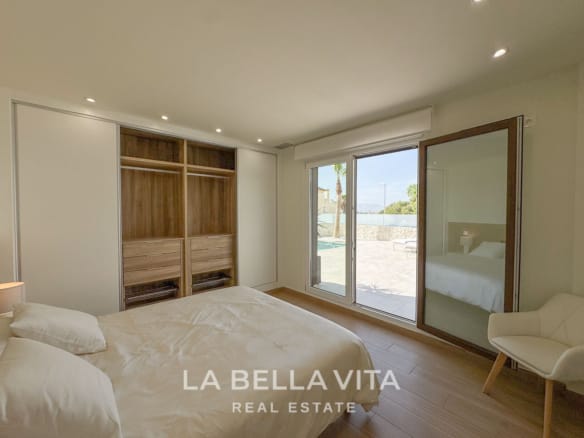 New Build Villas with Private Pools and Basements for sale in Ciudad Quesada, Alicante