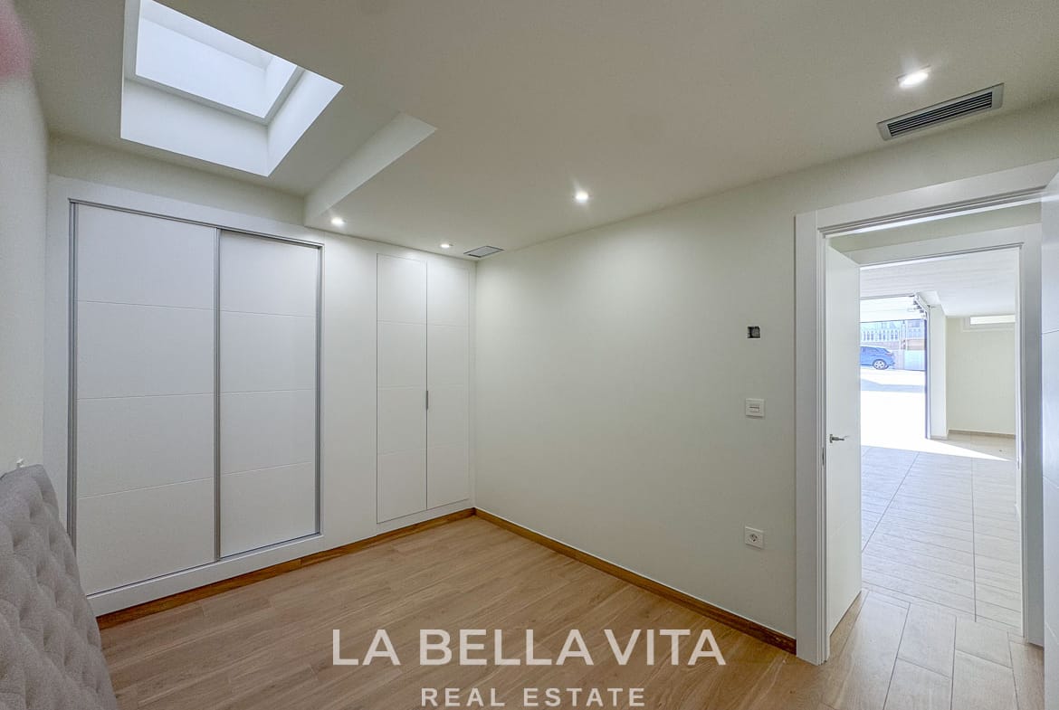 New Build Villas with Private Pools and Basements for sale in Ciudad Quesada, Alicante