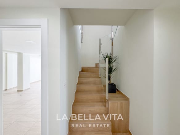 New Build Villas with Private Pools and Basements for sale in Ciudad Quesada, Alicante