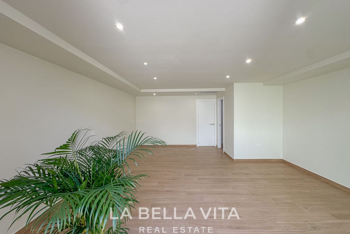 New Build Villas with Private Pools and Basements for sale in Ciudad Quesada, Alicante