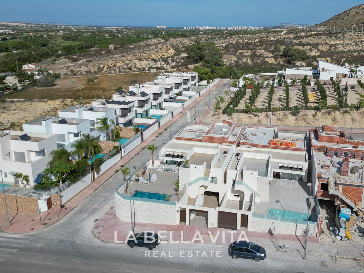 New Build Villas with Private Pools and Basements for sale in Ciudad Quesada, Alicante-81 New Build Villas with Private Pools and Basements for sale in Ciudad Quesada, Alicante