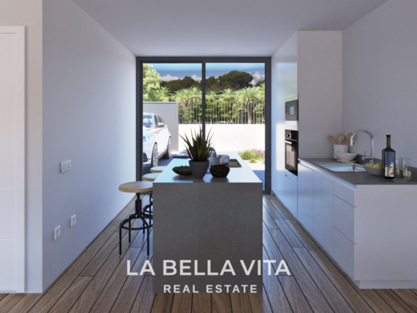 Luxury Independent New Build Villas with for sale in La Marina Urbanisation, Alicante