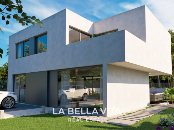 Luxury Independent New Build Villas with for sale in La Marina Urbanisation, Alicante