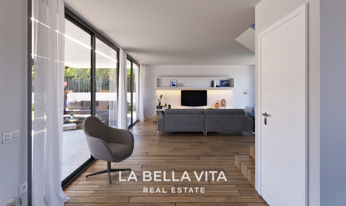 Luxury Independent New Build Villas with for sale in La Marina Urbanisation, Alicante