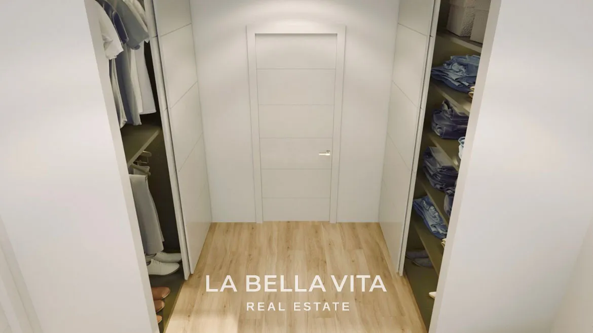 Luxury New Build Apartments for sale by the beach in Torrevieja, Spain