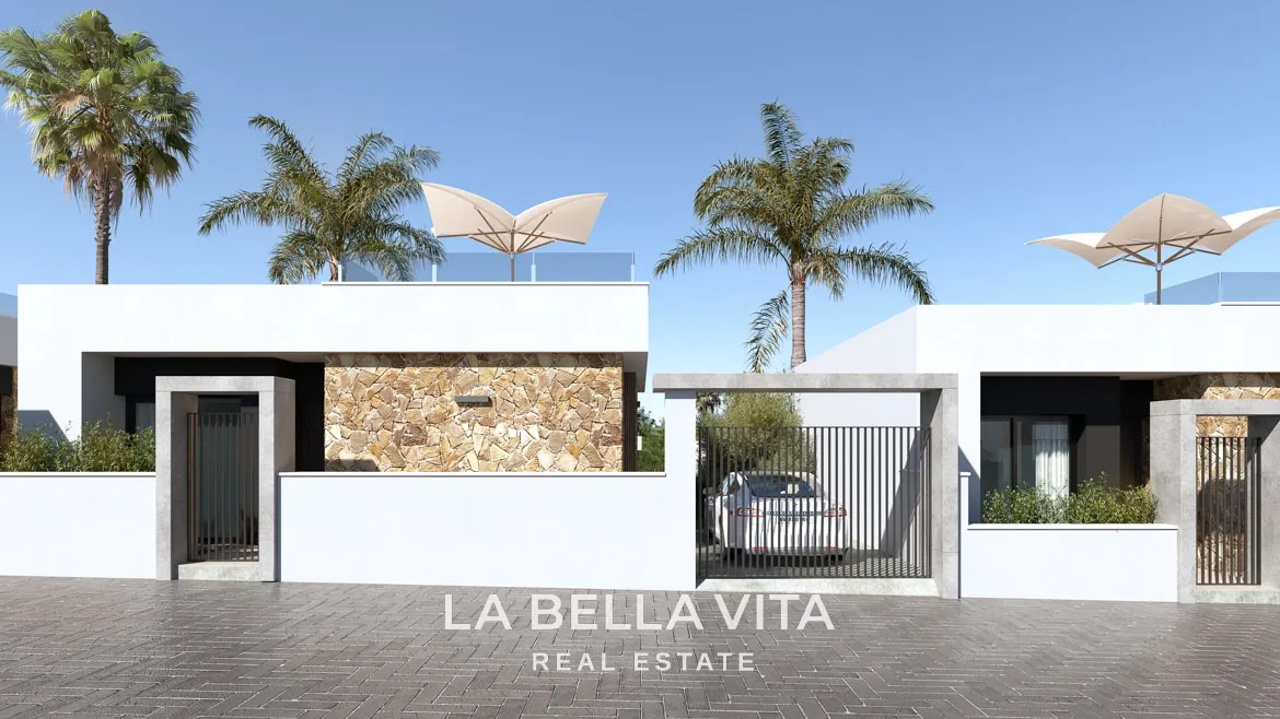 Single-storey New Build Villas with Private pools for sale in Ciudad Quesada, Alicante