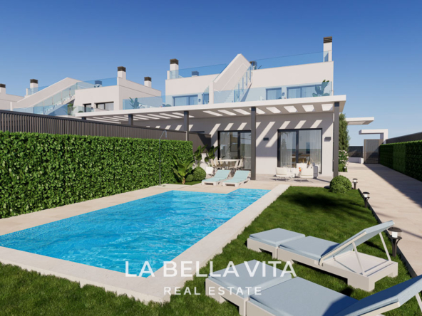 Exclusive Beachfront Villas with private pools and sea views for sale in Los Alcazares – Prime Location on the Mar Menor