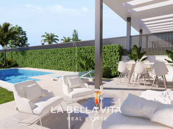 Exclusive Beachfront Villas with private pools and sea views for sale in Los Alcazares – Prime Location on the Mar Menor