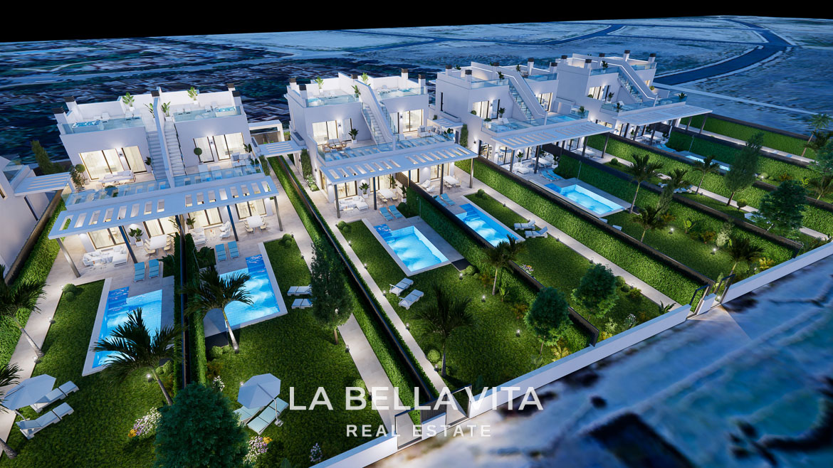 Exclusive Beachfront Villas with private pools and sea views for sale in Los Alcazares – Prime Location on the Mar Menor