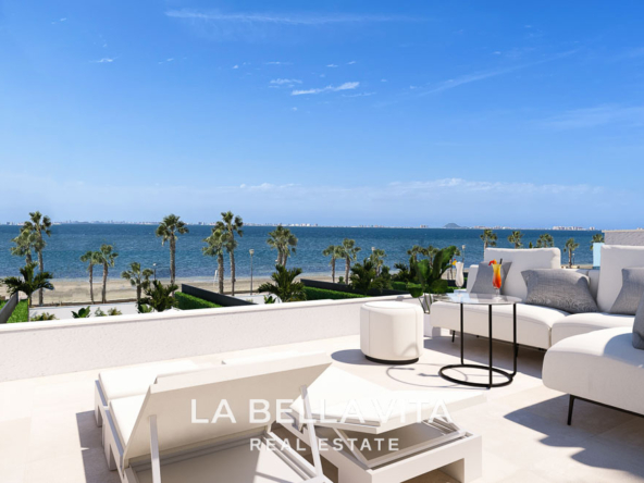 Exclusive Beachfront Villas with private pools and sea views for sale in Los Alcazares – Prime Location on the Mar Menor