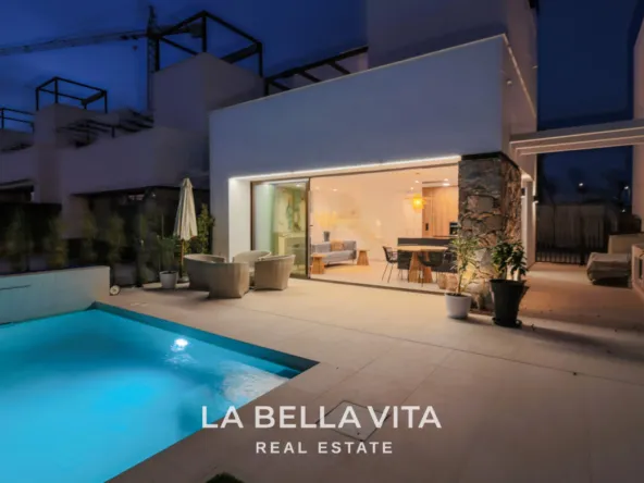 Exclusive New Build Villas with Basement for sale in Santa Rosalía Resort – Luxury, Space, and Competitive Prices