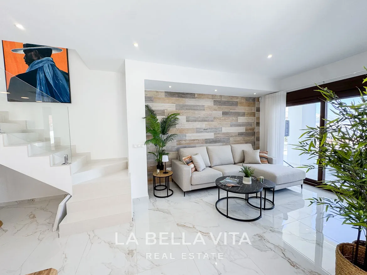Luxury New Build Properties with sea views for sale in Polop Hills