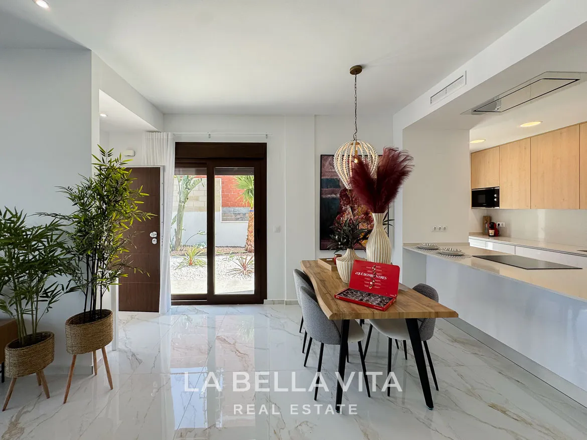 Luxury New Build Properties with sea views for sale in Polop Hills