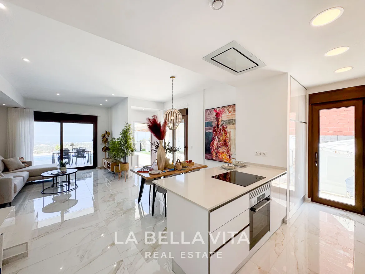 Luxury New Build Properties with sea views for sale in Polop Hills