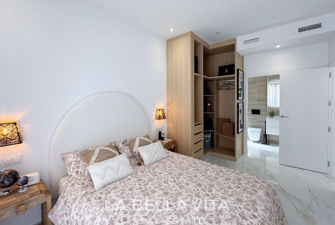 Luxury New Build Properties with sea views for sale in Polop Hills