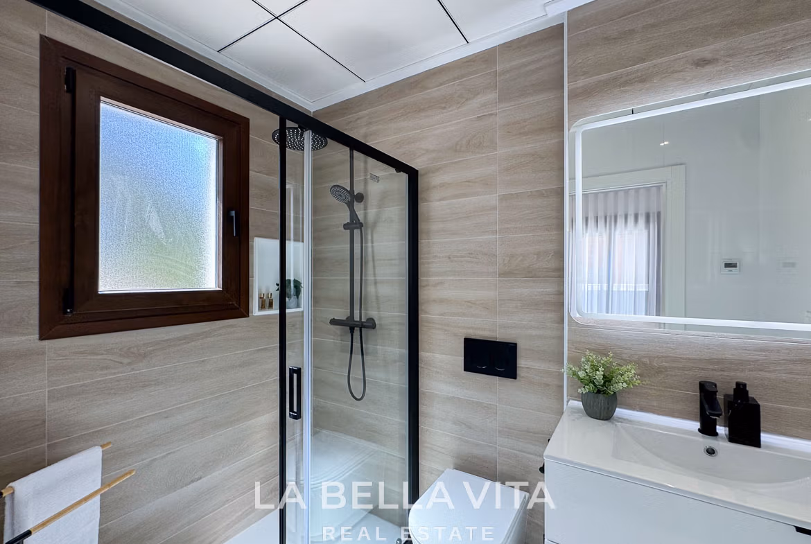 Luxury New Build Properties with sea views for sale in Polop Hills
