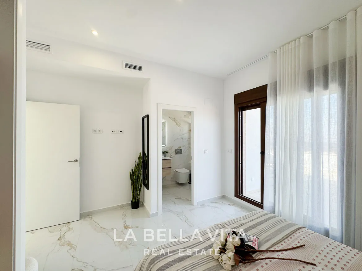 Luxury New Build Properties with sea views for sale in Polop Hills