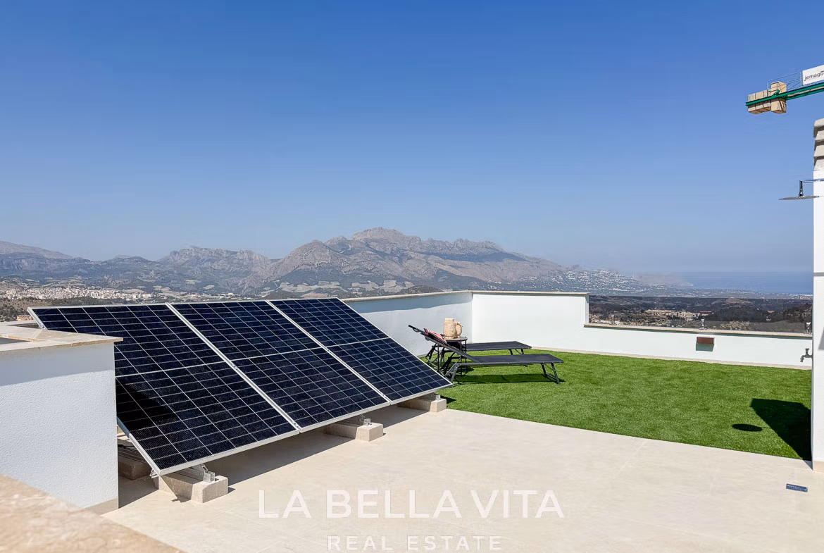 Luxury New Build Properties with sea views for sale in Polop Hills