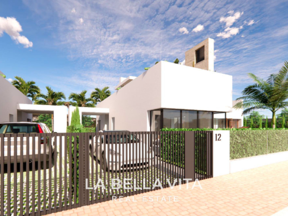 Luxury New Build Villas with Basement, Solarium and a Private Pool for Sale in Santa Rosalía Resort, Murcia