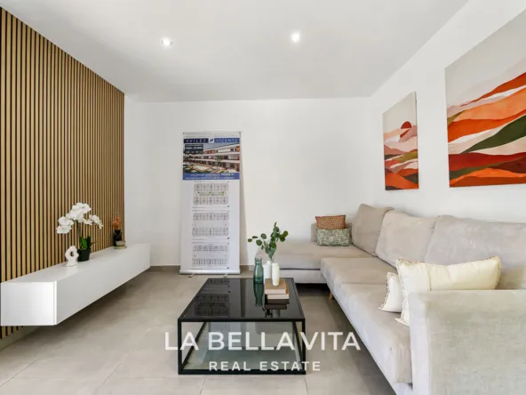 Modern New Build Villa with Private Pool and Solarium for Sale – Just 300 Meters Walking to the Beach in Torre de la Horadada