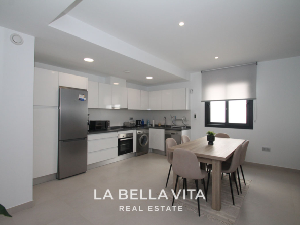 Modern Resale single-storey Villa for sale in Lo Romero Golf, Pilar de la Horadada – Exclusive Opportunity!